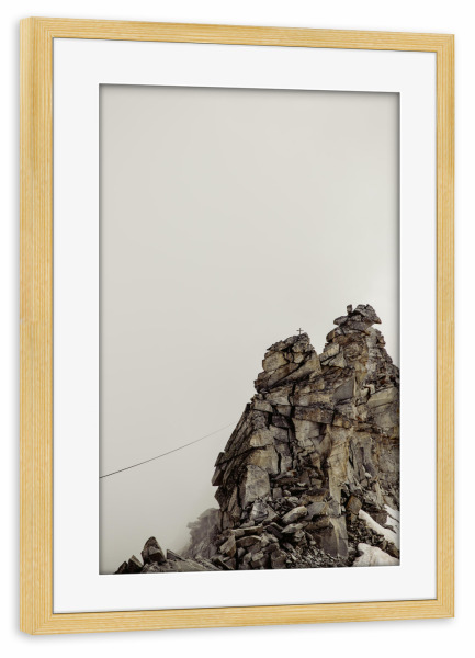 Poster mit Rahmen kiefer "Gipfelstürmer" artboxONE - Natur,Reise - Gipfel,Wolken,Natur,Weite,Freiheit,Cross,Kreuz,Berg,Mountains,Sky,Himmel