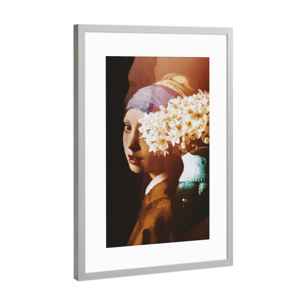 Poster mit Rahmen Silber "Girl with a Pearl Earring Collage" artboxONE - Floral,Menschen