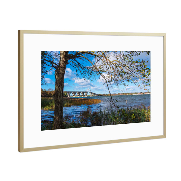 Poster mit Rahmen Gold "Eine Brücke" artboxONE - Natur,Reise,Architektur,Reise / Strand und Meer