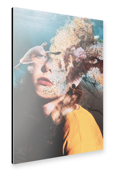 Alu-Dibond "Girl and the Marine Life" 30x20 cm artboxONE