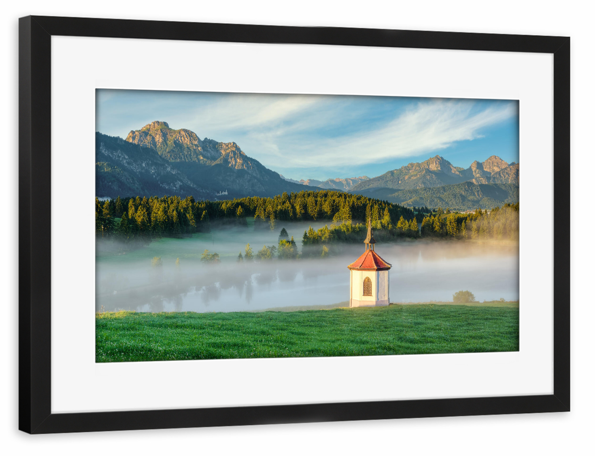 Poster mit Rahmen schwarz "Kapelle am Hergratsrieder See" artboxONE - Natur,Reise