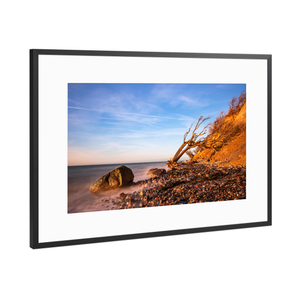 Poster mit Rahmen Schwarz (Metallic) "Ostseeküste bei Wustrow" artboxONE - Natur,Reise,Reise / Strand und Meer