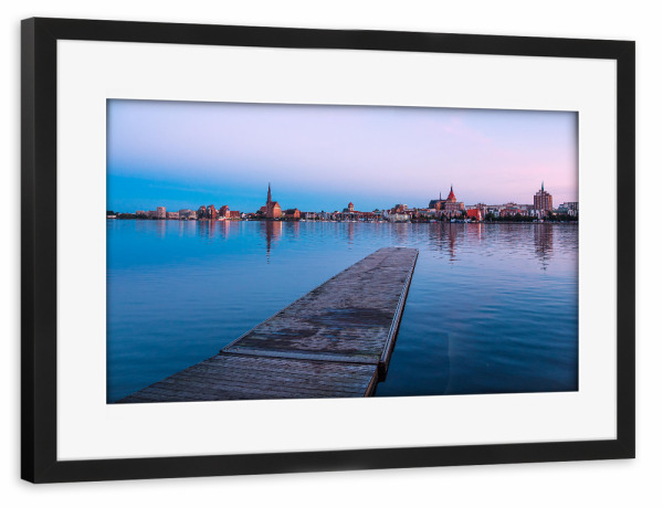 Poster mit Rahmen schwarz "Steg an der Warnow" artboxONE - Natur,Reise,Architektur,Städte / Weitere