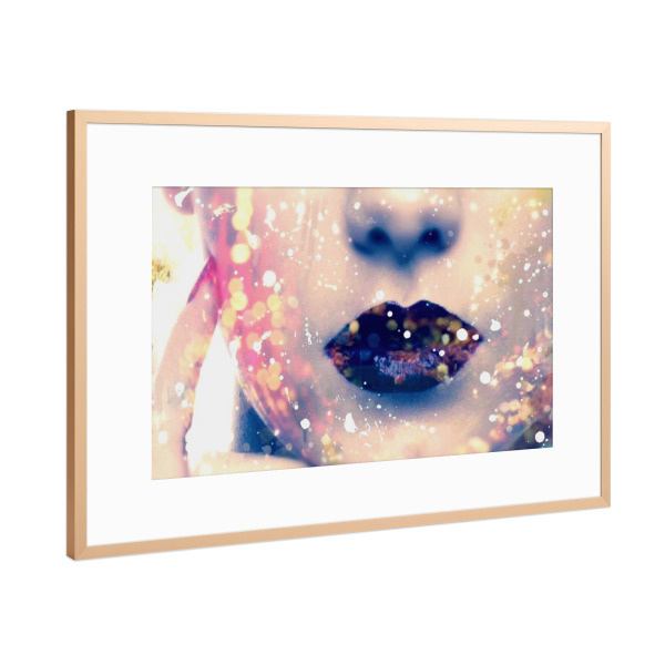 Poster mit Rahmen Kupfer "Dark Lips" artboxONE - Menschen - Lips,Lippen,Sinnlich,Männtertraum,Frauen,Gesicht,Mund,Mounth,Female,Woman,Frau,Sexual