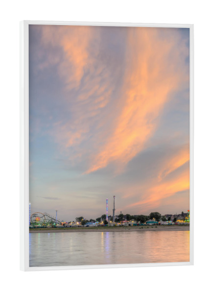 Poster mit weißem Rahmen "Düsseldorf Rheinkirmes am Abend" artboxONE - Städte,Natur,Reise,Städte / Düsseldorf