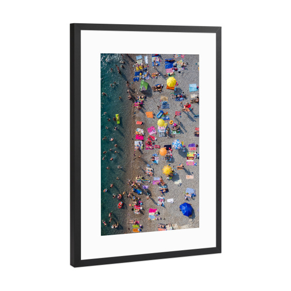 Poster mit Rahmen Schwarz (Metallic) "Colors of summer" artboxONE - Reise,Menschen,Reise / Strand und Meer