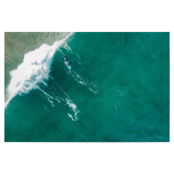 Poster 30x20 cm "Catching the wave" artboxONE - Natur,Menschen,Reise / Strand und Meer,Sport / Sommerspiele