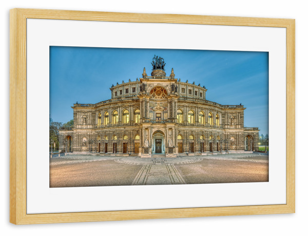 Poster mit Rahmen kiefer "Semperoper in Dresden" artboxONE - Reise,Architektur,Städte / Dresden