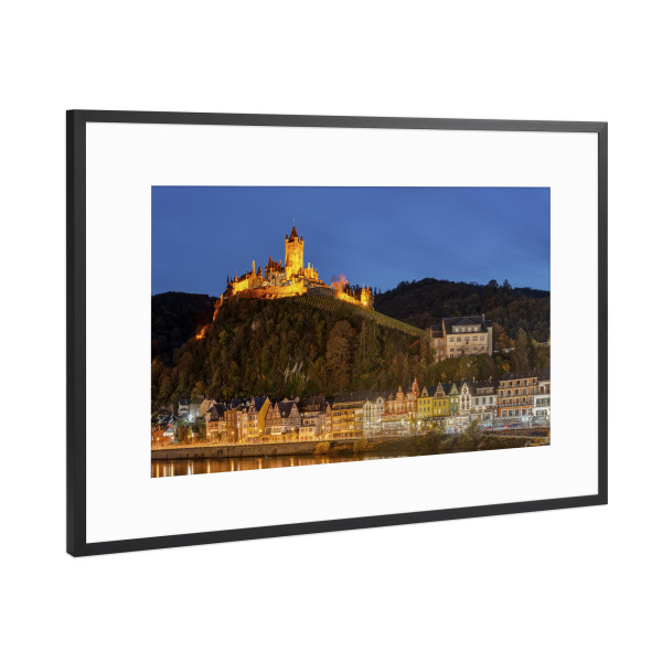 Poster mit Rahmen Schwarz (Metallic) "Cochem am Abend" artboxONE - Städte,Reise