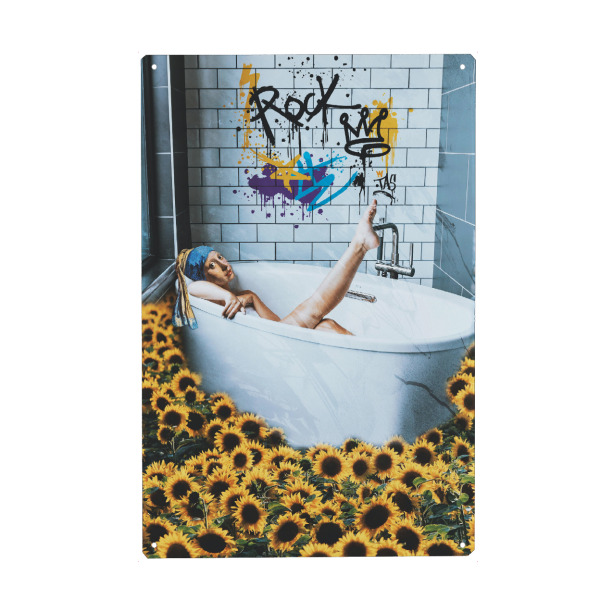 Holzbild "Girl at home" artboxONE - Floral,Menschen,Musik