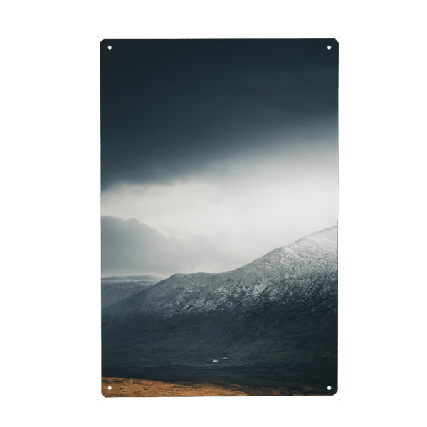 Metall Poster "Zwischen den Bergen" artboxONE - Natur,Reise,Reise / Länder