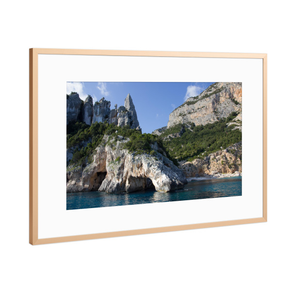 Poster mit Rahmen Kupfer "Cala Goloritze - Sardinien" artboxONE - Natur,Reise / Strand und Meer,Reise / Länder