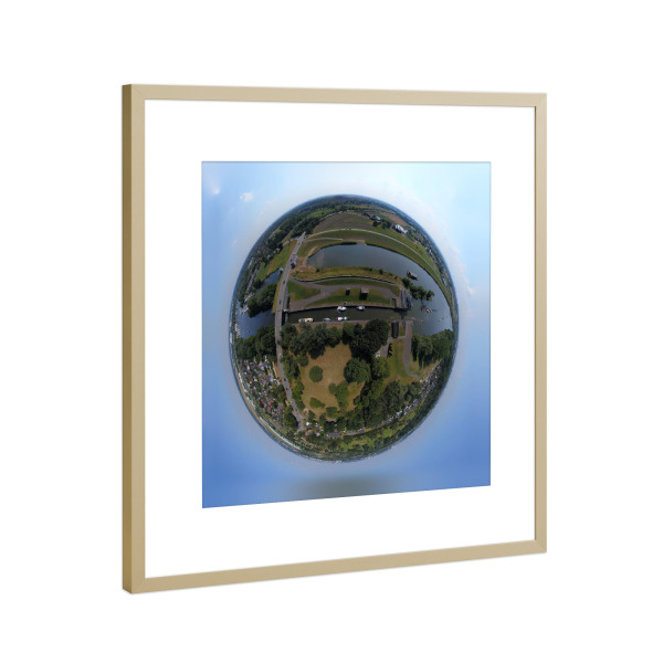 Poster mit Rahmen Gold "Tatenberger Schleuse in Hamburg" artboxONE - Städte,Städte / Hamburg,Reise,Reise / Länder