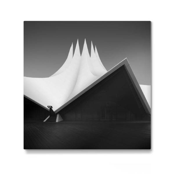 Galerie-Print "A Black Symphony III | Berlin" 30x30 cm artboxONE