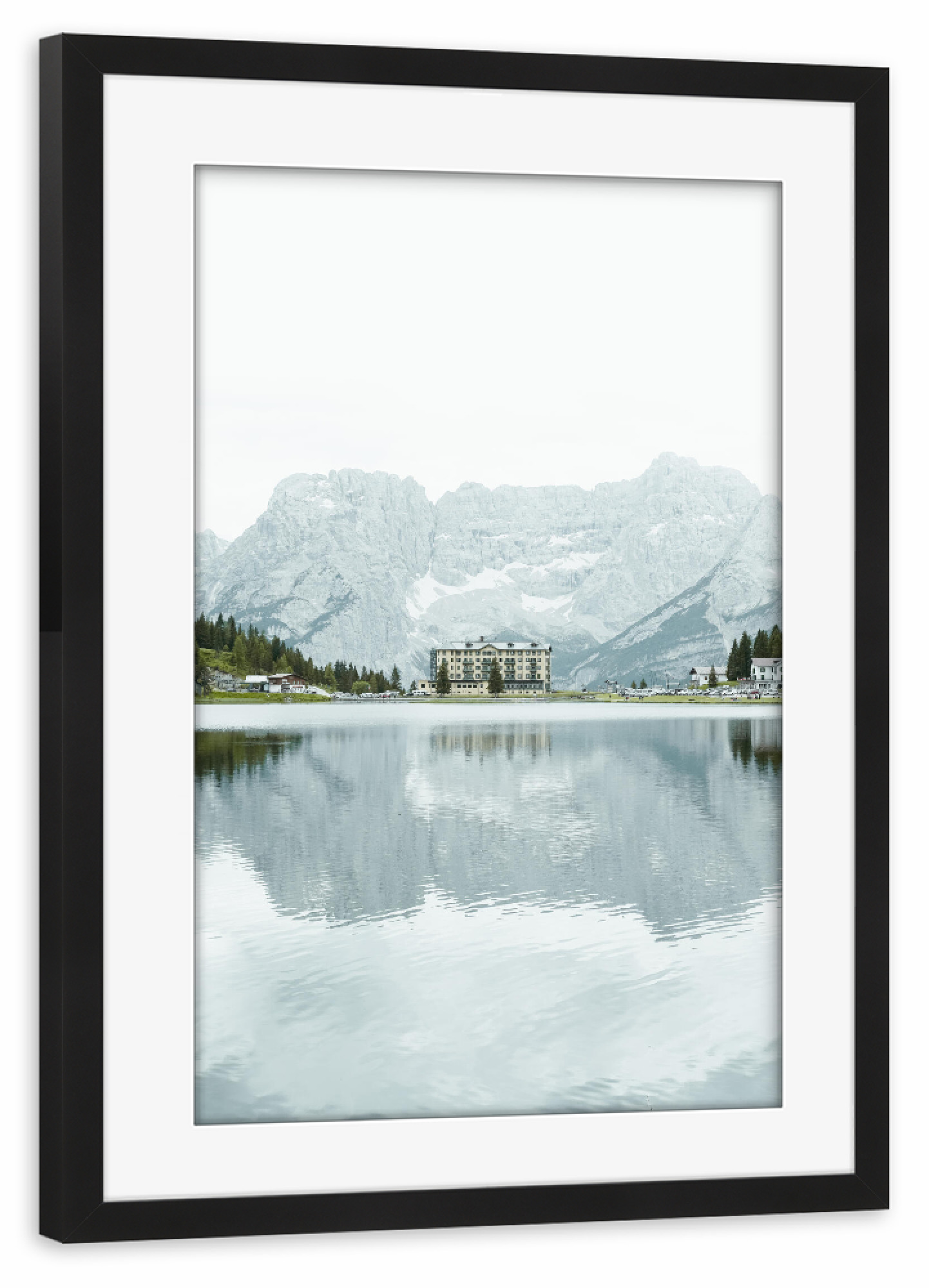Poster mit Rahmen schwarz "Hotel at lake Misurina" artboxONE - Natur,Reise,Reise / Strand und Meer