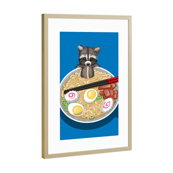 Poster mit Rahmen Gold "Raccoon Ramen" artboxONE - Tiere - Raccoon,Mapache,Ramen,Noodles,Egg,Tier,Animal,Suppe,Soup,Nudeln,Comic