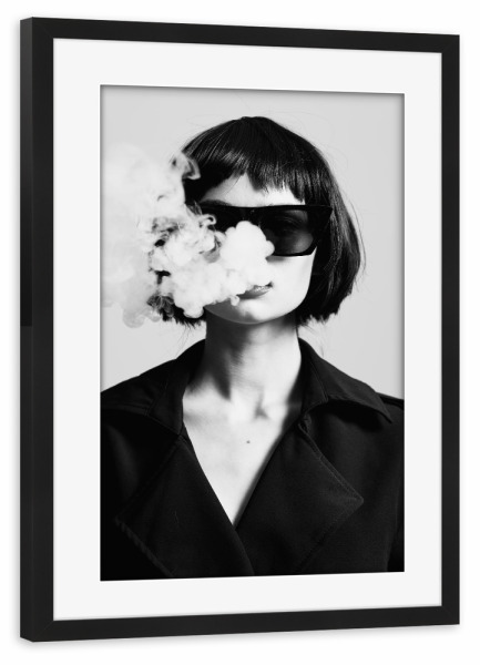 Poster mit Rahmen schwarz "Smoking Woman" artboxONE - Menschen,Schwarzweiß