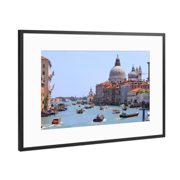 Poster mit Rahmen Schwarz (Metallic) "Bootstour auf dem Canal Grande" artboxONE - Städte,Reise,Architektur,Städte / Venedig