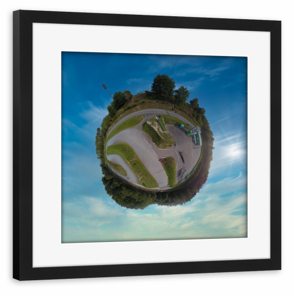 Poster mit Rahmen schwarz "Rennstrecke Heidbergring" artboxONE - Städte,Reise,Sport / Motorsport,Sport,Reise / Länder