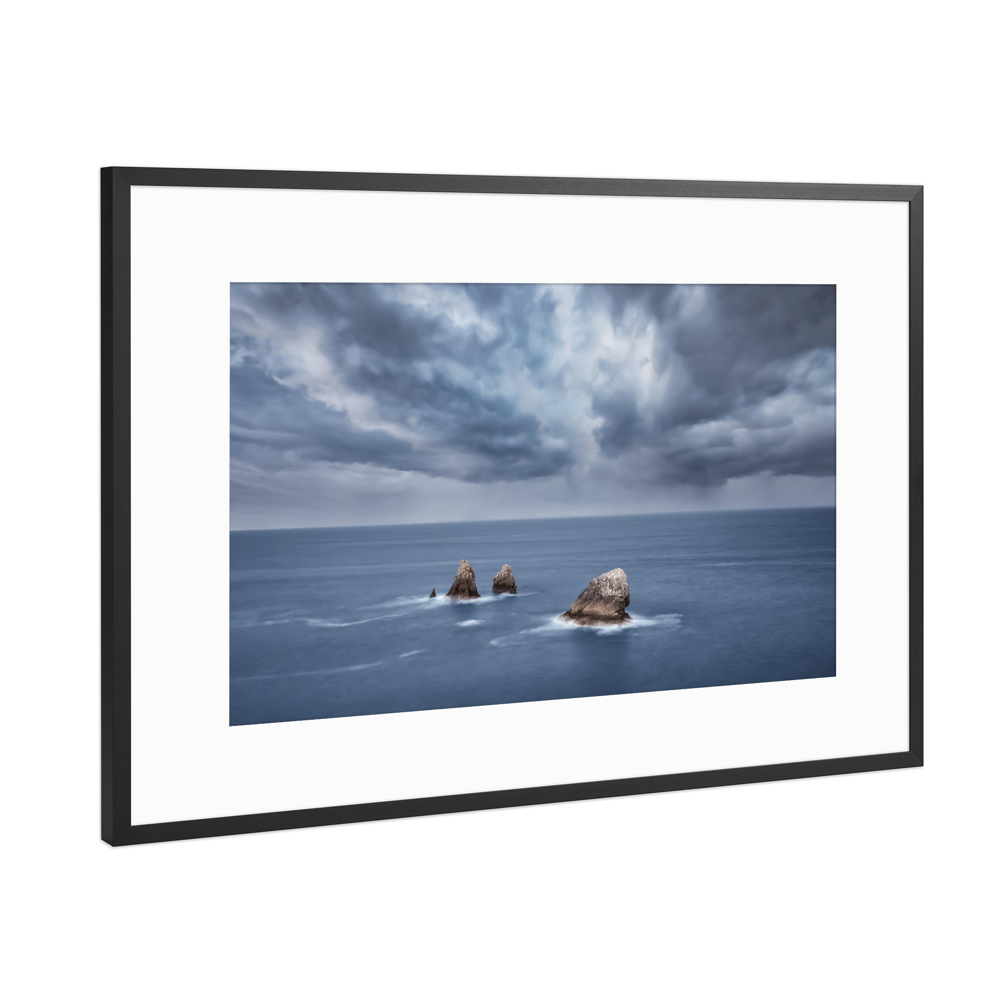 Poster mit Rahmen Schwarz (Metallic) "Rocks and storm" artboxONE - Natur,Reise,Reise / Strand und Meer,Reise / Länder