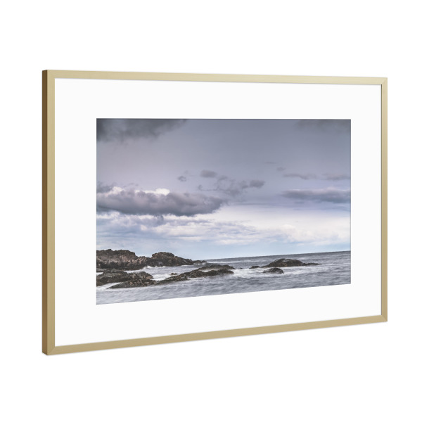 Poster mit Rahmen Gold "Brandung" artboxONE - Natur