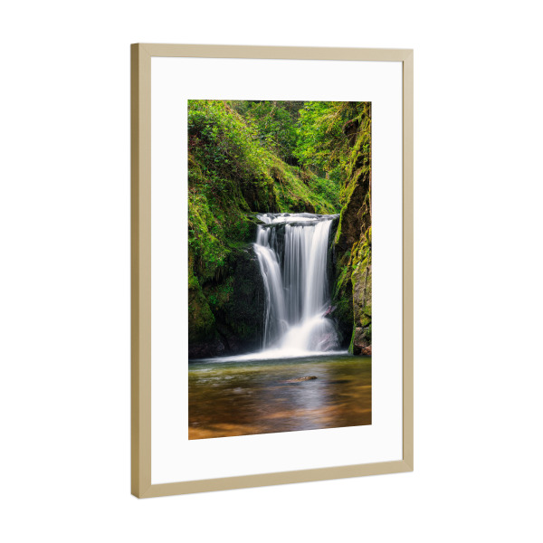Poster mit Rahmen Gold "Geroldsauer Wasserfall" artboxONE - Natur,Reise
