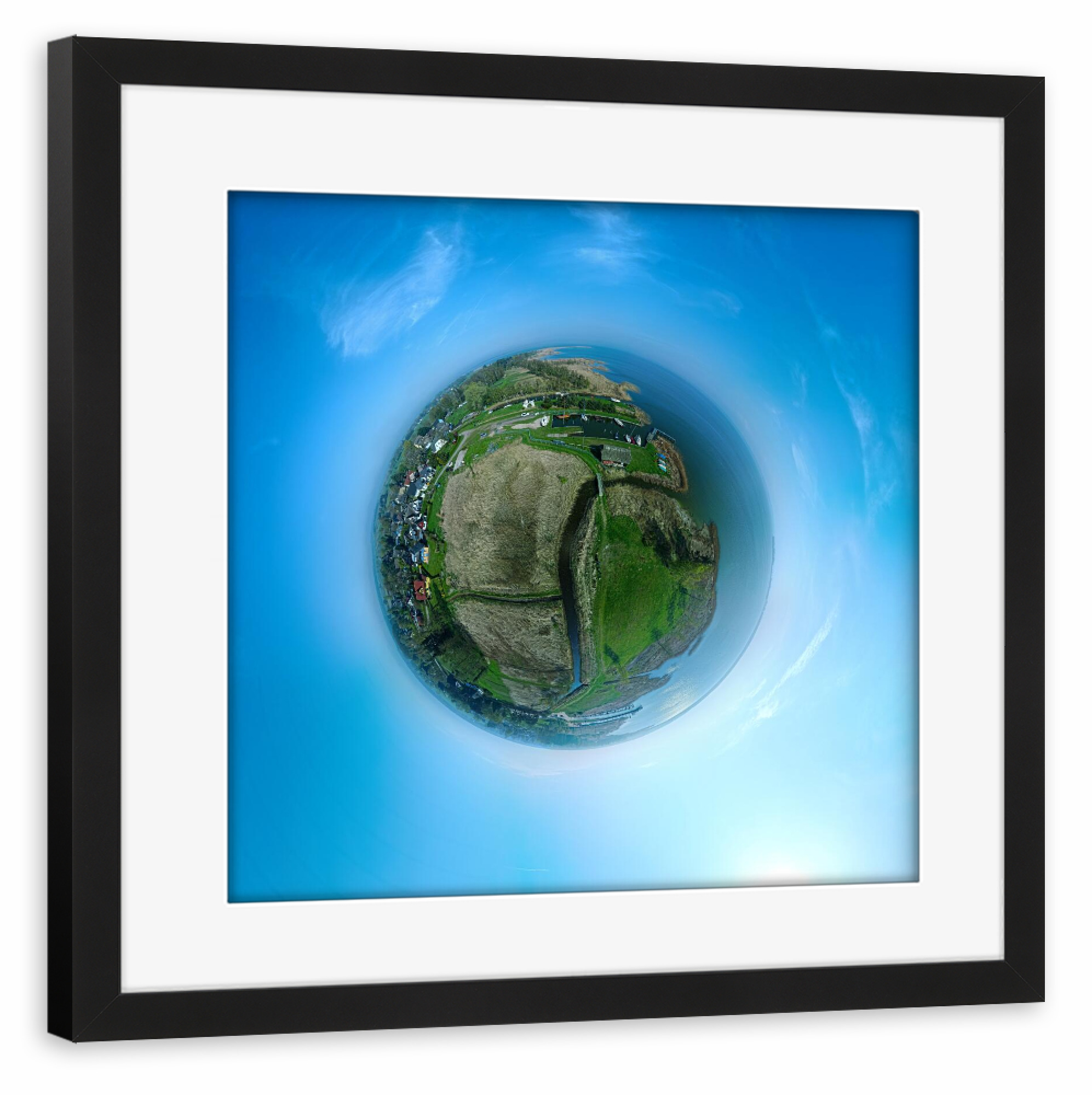 Poster mit Rahmen schwarz "Sporthafen von Wieck a.d. Darß" artboxONE - Städte,Natur,Reise,Reise / Strand und Meer,Reise / Länder