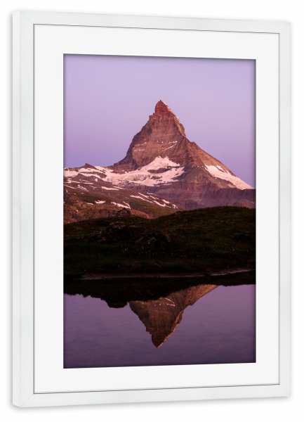 Poster mit Rahmen weiß "Matterhorn reflecting in small" artboxONE - Natur,Reise