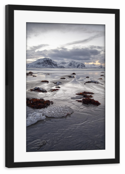 Poster mit Rahmen schwarz "Im Winter am Strand" artboxONE - Natur,Reise,Reise / Strand und Meer