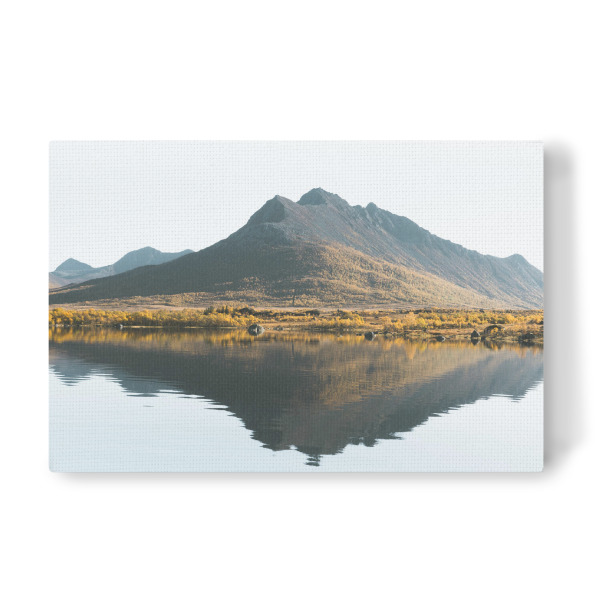 Leinwandbild "Reflecting Mountain in Norway" artboxONE - Natur,Reise,Reise / Länder