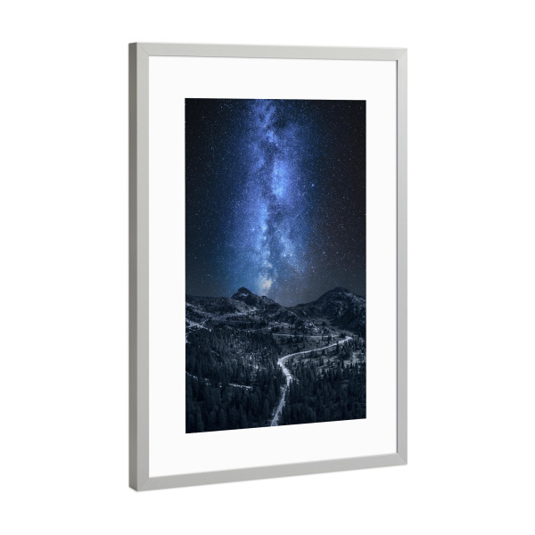 Poster mit Rahmen Silber "Milky way over Passo Falazarego" artboxONE - Natur,Reise,Reise / Länder,Galaxy