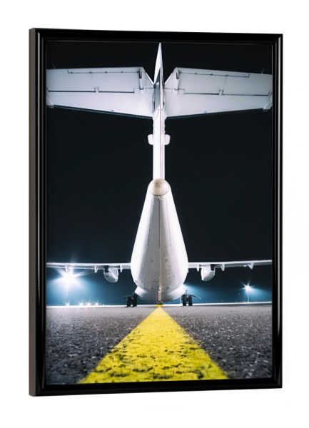 Poster mit schwarzem Rahmen "On the line" artboxONE - Reise,Buchstaben / F