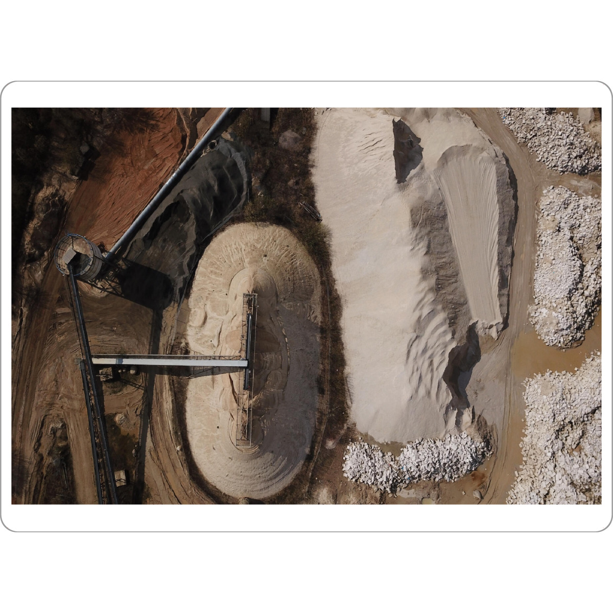 Tischset "Buntsand" artboxONE - Natur,Reise,Abstrakt - Kies,Sand,Anlage,Kieswerk,Bunt,Buntsand - Bild kies