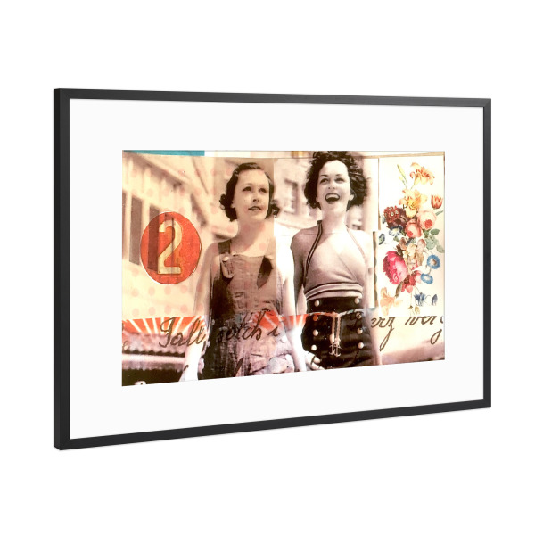 Poster mit Rahmen Schwarz (Metallic) "Zwei Ladys in Jeans" artboxONE - Menschen,Liebe,Fashion