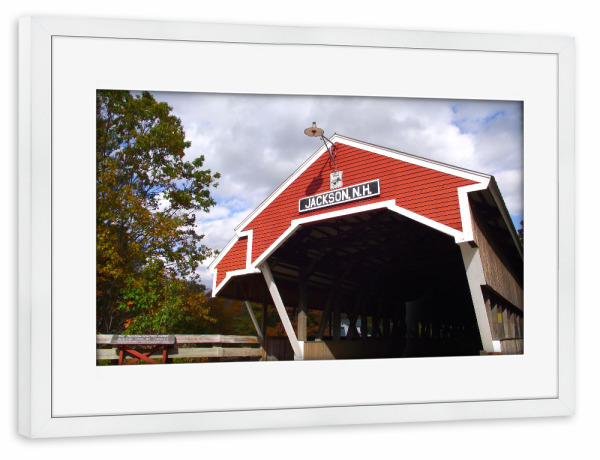 Poster mit Rahmen weiß "Covered Bridge, Jackson, NH" artboxONE - Reise,Reise / Länder