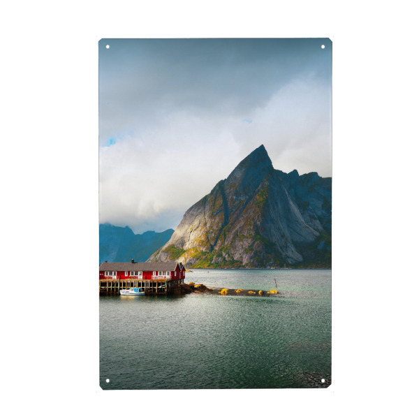 Holzbild "Fischerhaus, Meer und Berg" artboxONE - Natur,Reise,Architektur,Reise / Länder