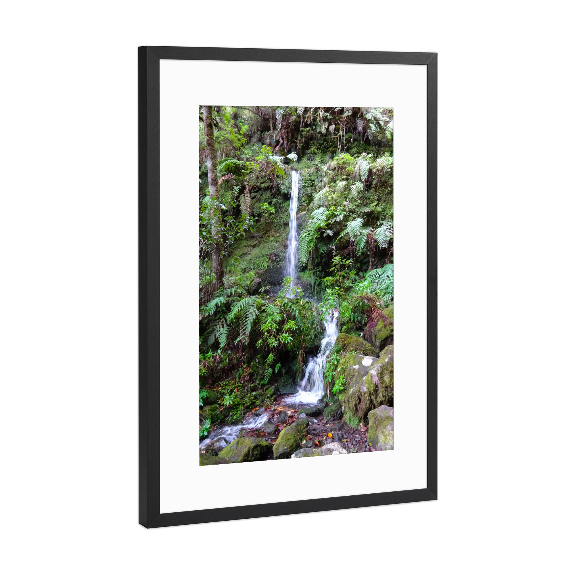 Poster mit Rahmen Schwarz (Metallic) "Madeira Waterfall (POR)" artboxONE - Natur,Reise,Floral,Reise / Länder