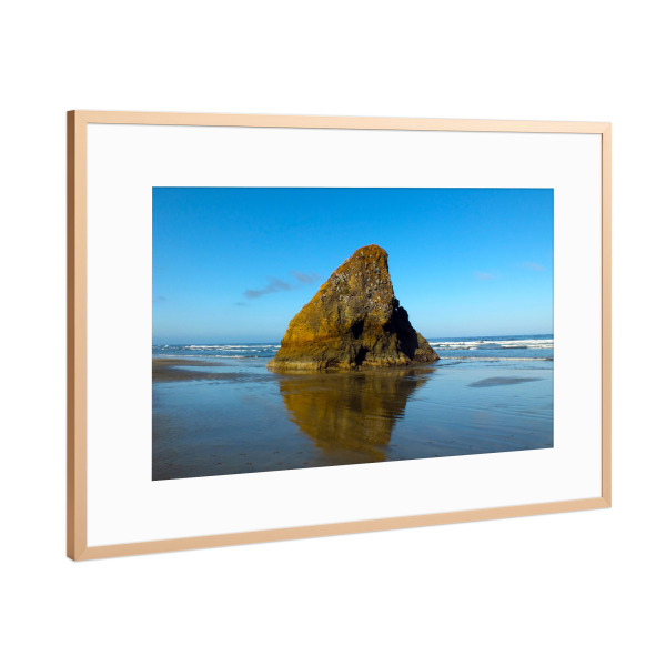 Poster mit Rahmen Kupfer "The Rock at the Beach" artboxONE - Natur,Reise,Reise / Strand und Meer,Reise / Länder