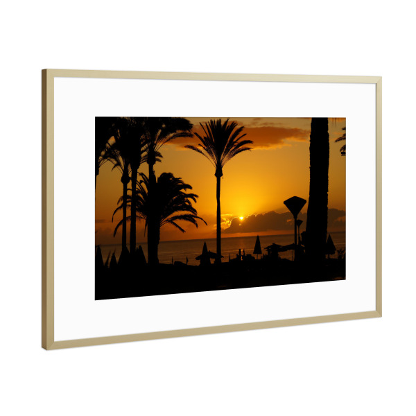 Poster mit Rahmen Gold "Sonnenaufgang auf Fuerteventura" artboxONE - Städte,Reise,Reise / Strand und Meer,Reise / Länder,Städte / Weitere