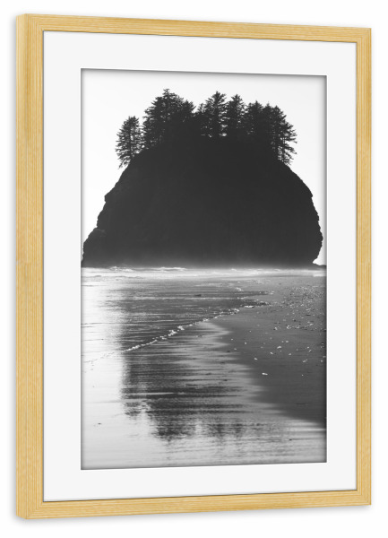 Poster mit Rahmen kiefer "Silhouettes at Second Beach" artboxONE - Natur,Schwarzweiß