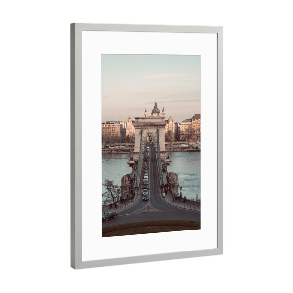 Poster mit Rahmen Silber "Streets of Budapest" artboxONE - Städte,Natur,Reise,Architektur