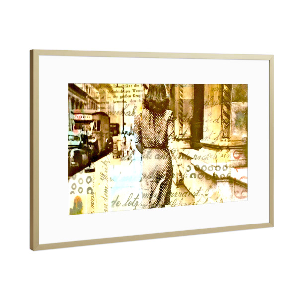 Poster mit Rahmen Gold "Walk in the Streets" artboxONE - Menschen,Liebe,Fashion,Für Mama