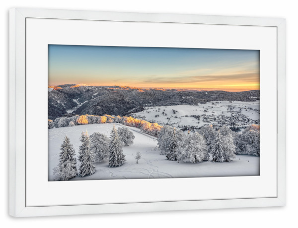 Poster mit Rahmen weiß "Winter im Schwarzwald" artboxONE - Natur,Reise