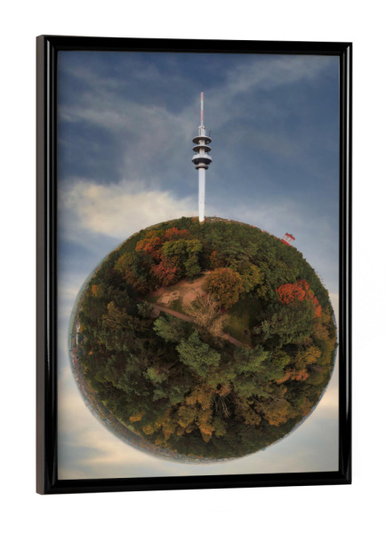 Poster mit schwarzem Rahmen "HH-Lohbrügge, Funkt- & Wasserturm" artboxONE - Städte,Städte / Hamburg,Natur,Reise,Reise / Länder