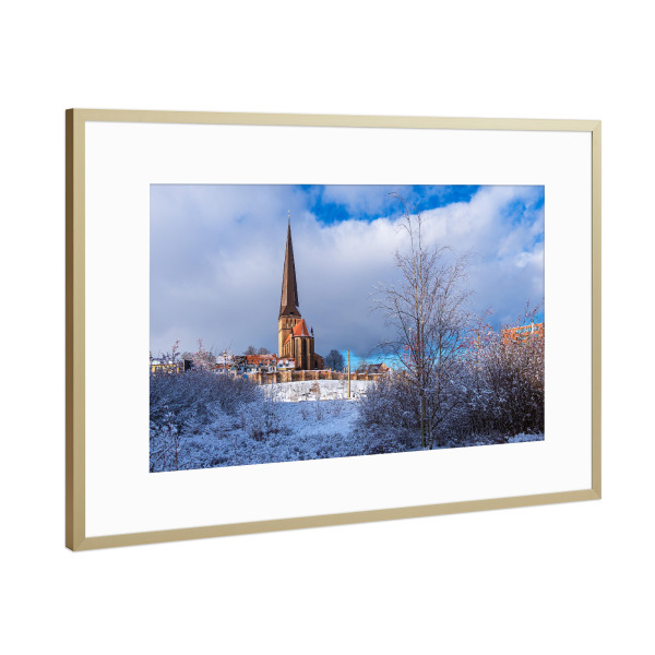 Poster mit Rahmen Gold "Petrikirche im Winter" artboxONE - Natur,Reise,Architektur,Städte / Weitere