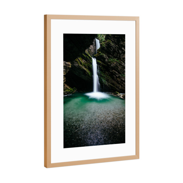 Poster mit Rahmen Kupfer "Dark green Thur waterfall" artboxONE - Natur