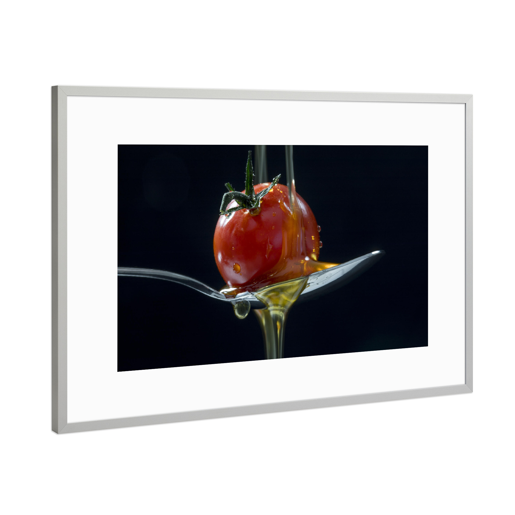 Poster mit Rahmen Silber "Tomate und Olivenöl" artboxONE - Essen & Trinken / Obst & Gemüse
