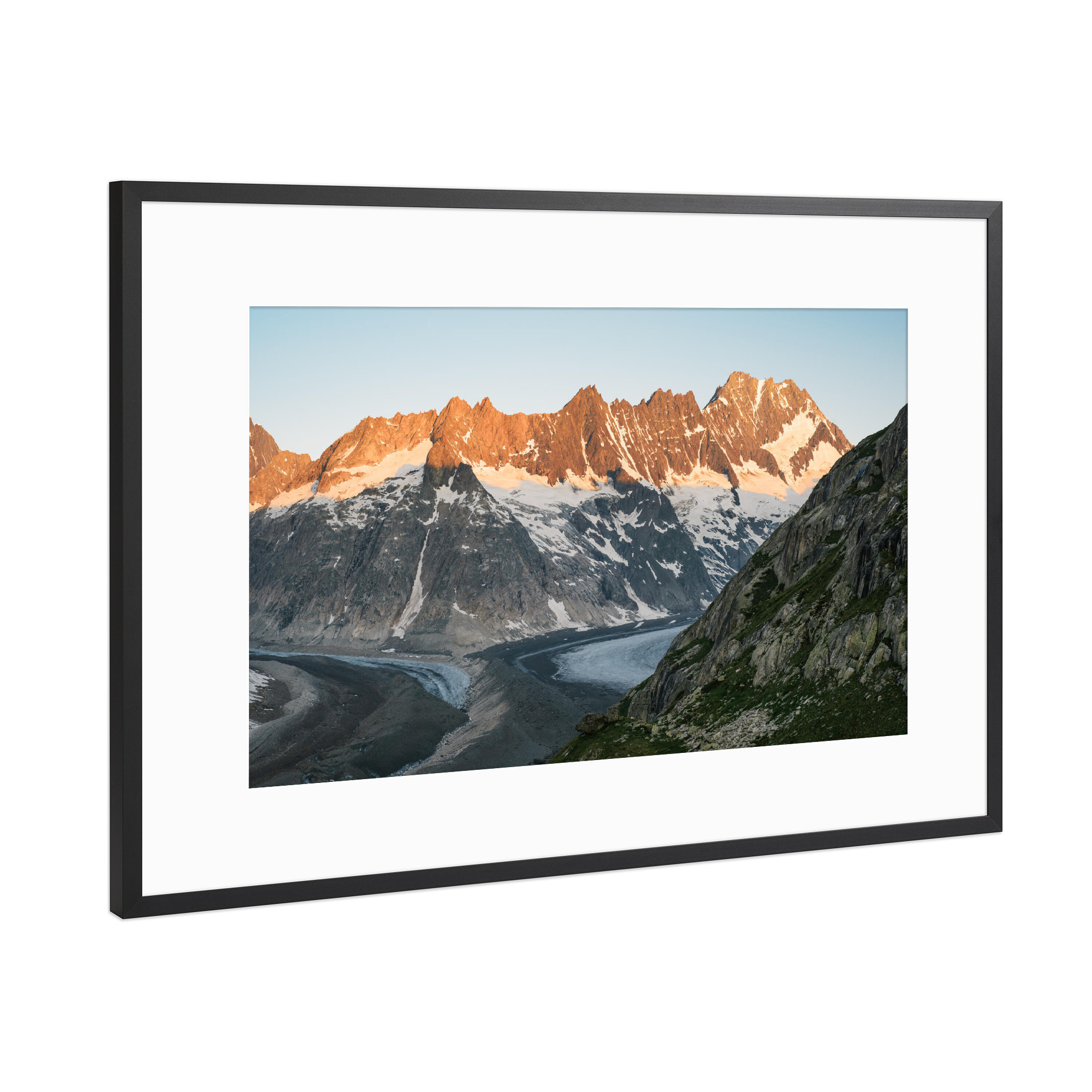Poster mit Rahmen Schwarz (Metallic) "Lauteraarhorn at dawn" artboxONE - Natur