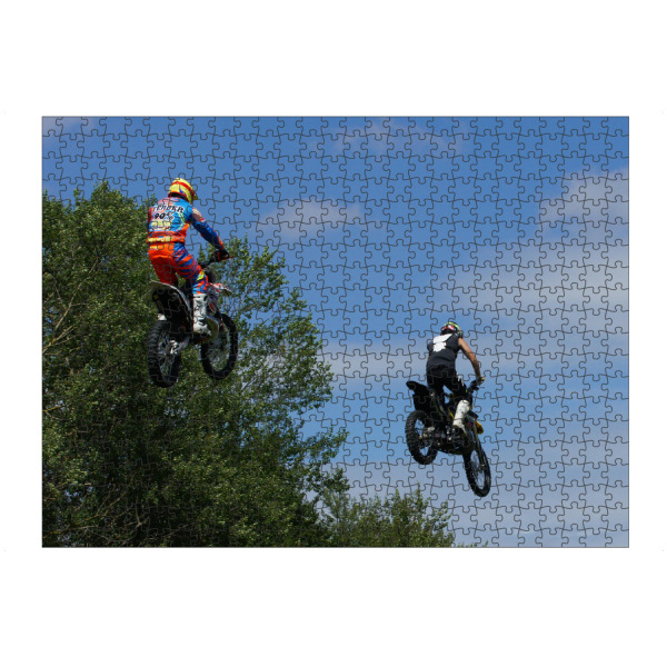 artboxONE Puzzle "Flying Motorbikes" artboxONE - Reise,Sport / Motorsport,Sport - Show,Action,Flug,Jump,Motorrad,Bike,Rennen,Sprung,Biker