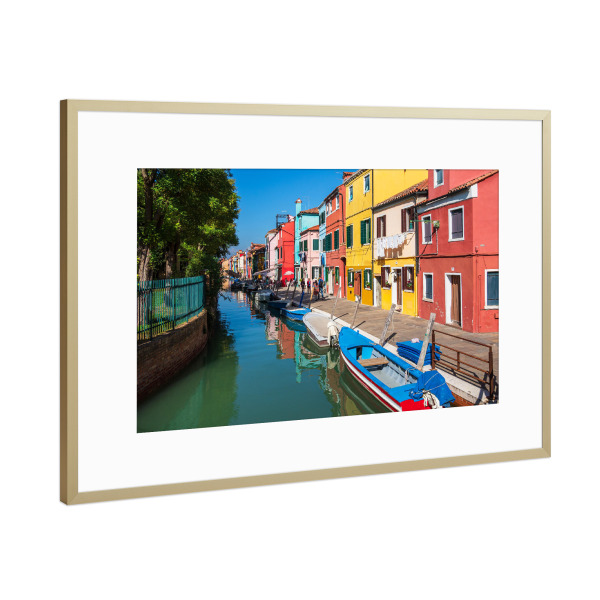 Poster mit Rahmen Gold "Insel Burano" artboxONE - Reise,Architektur,Städte / Venedig